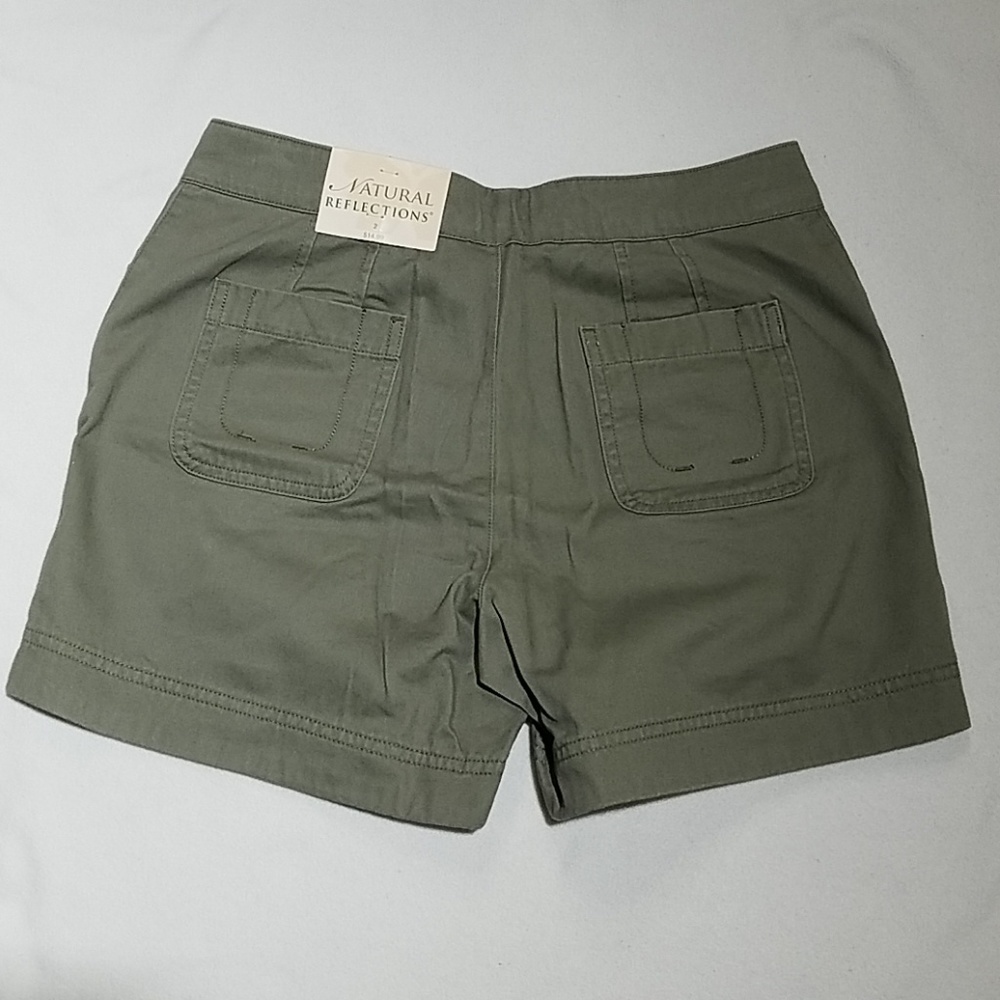 Olive Green New Shorts - Picture 2 of 2